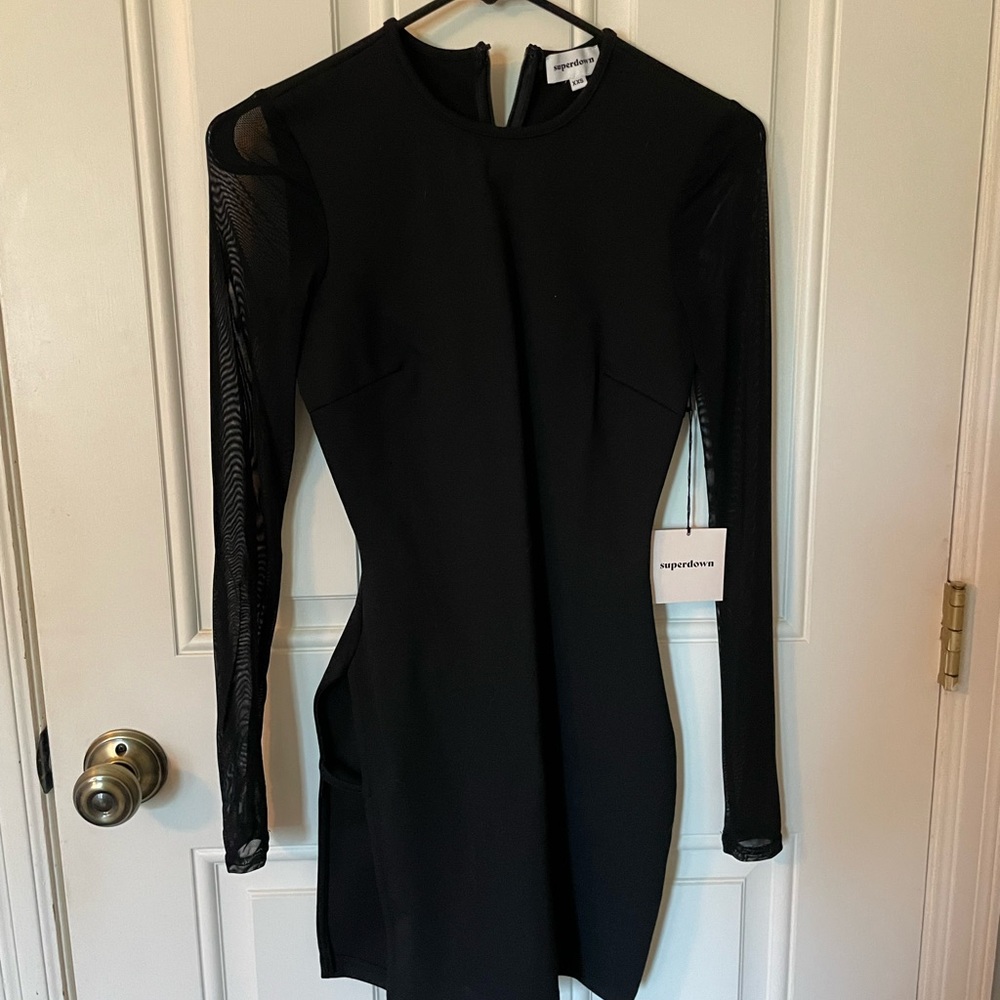 Superdown long sleeve short dress